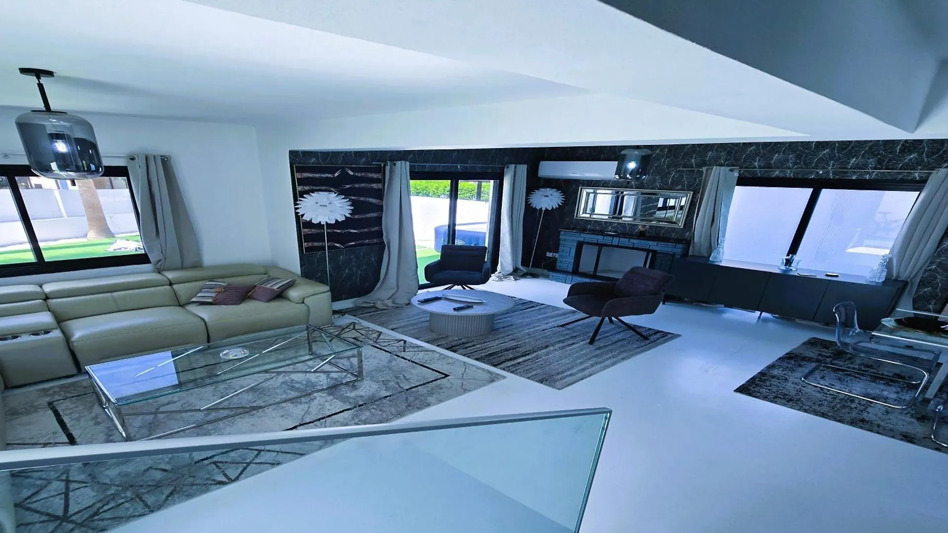 3 Bedroom Villa, Private Pool, Hot Tub Protaras