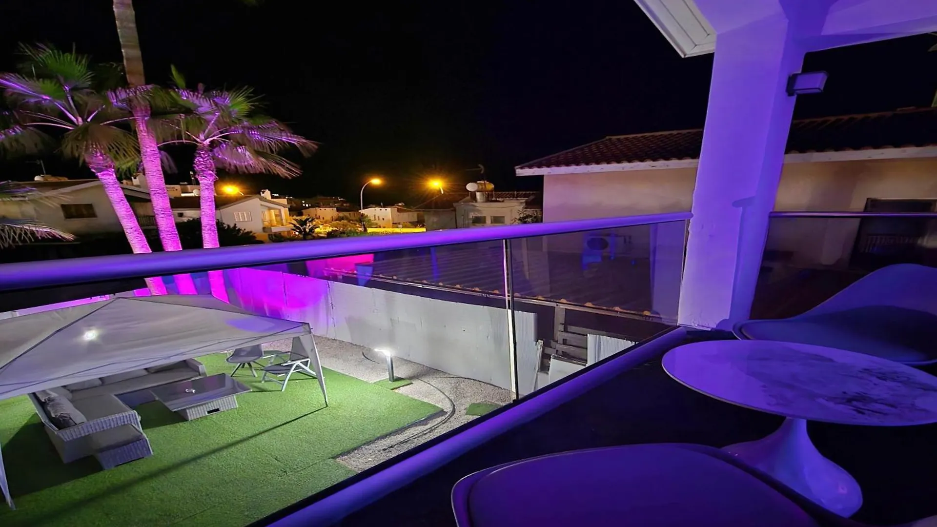 Villa 3 Bedroom Villa, Private Pool, Hot Tub Protaras Cyprus
